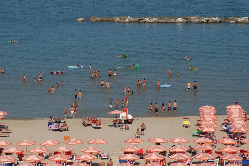 Casa Vacanze Villa Spina San Benedetto del Tronto Zewnętrze zdjęcie
